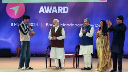 Influencer Piyush of Chamoli received Nano Creator Award Honored by the PM Modi