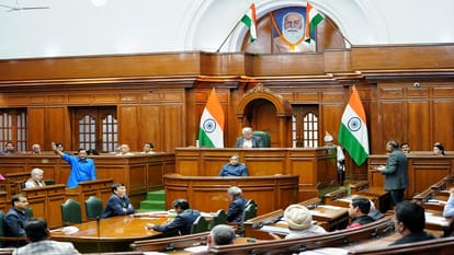 Delhi: 76 thousand crore budget passed, CM Kejriwal said - mothers and sisters will become empowered