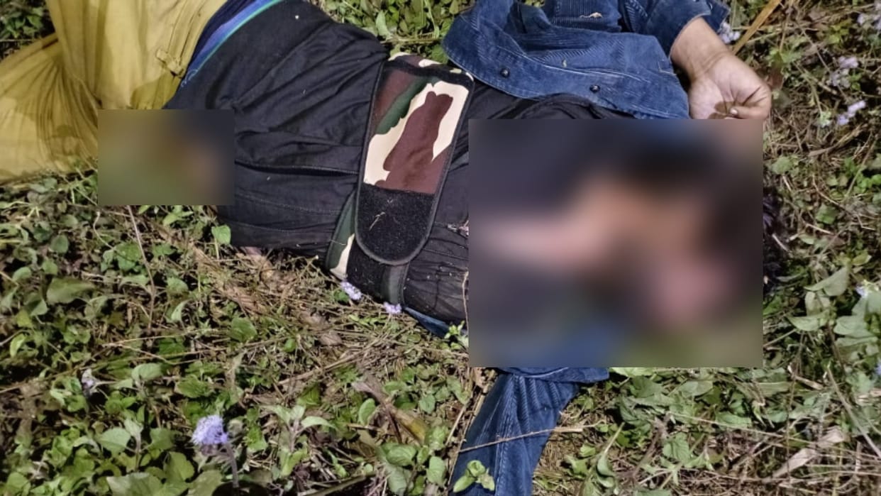 Dead body of youth found near car in Noorpur of Bijnor