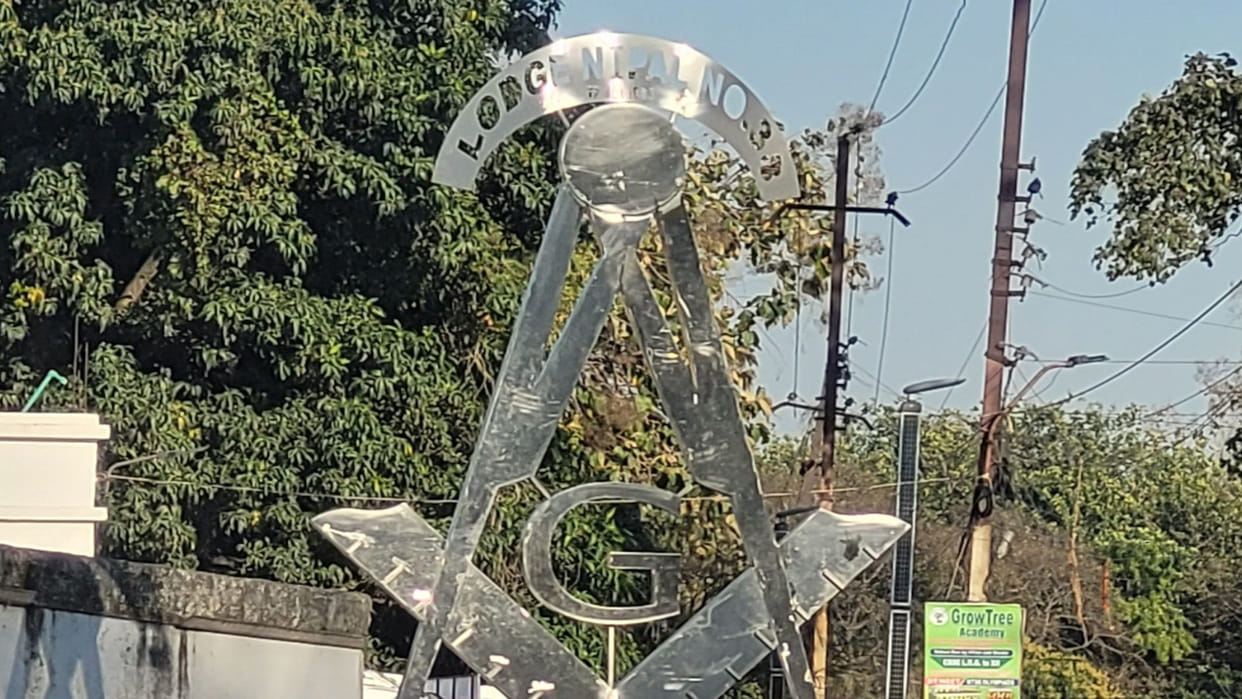 Crisis of expiry of land lease of Gorakhpur Club and Lodge Nipal Club 38