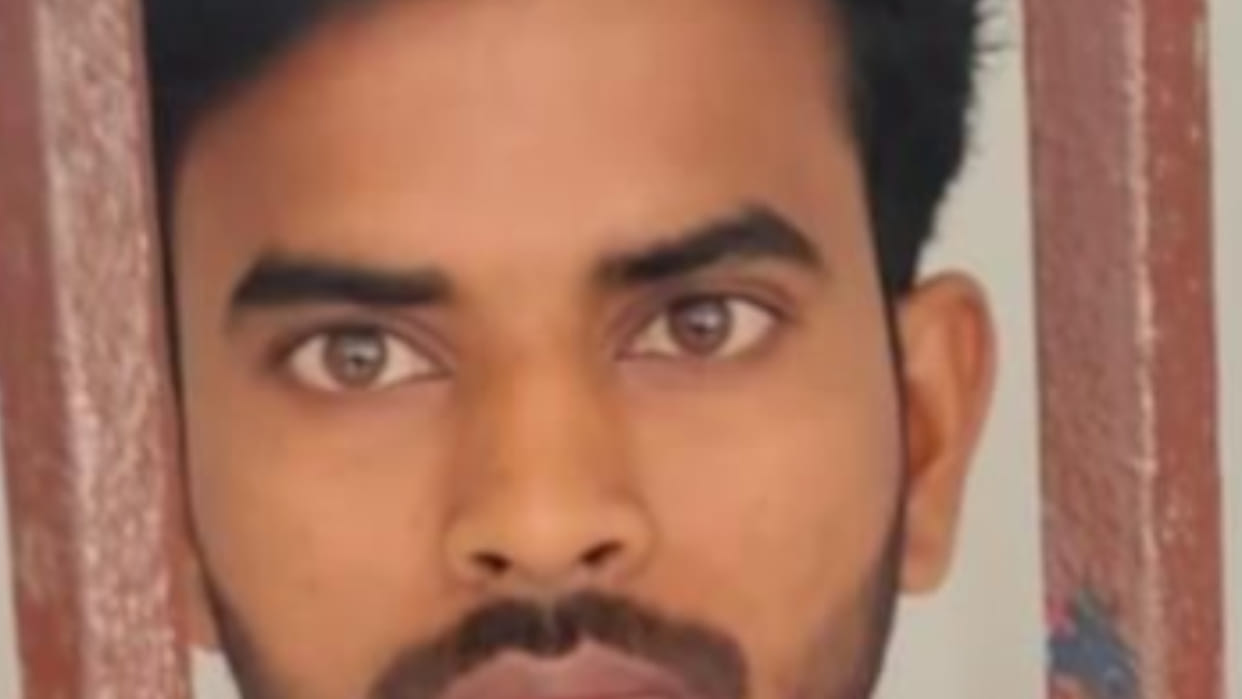 The young man ran away after seeing the police