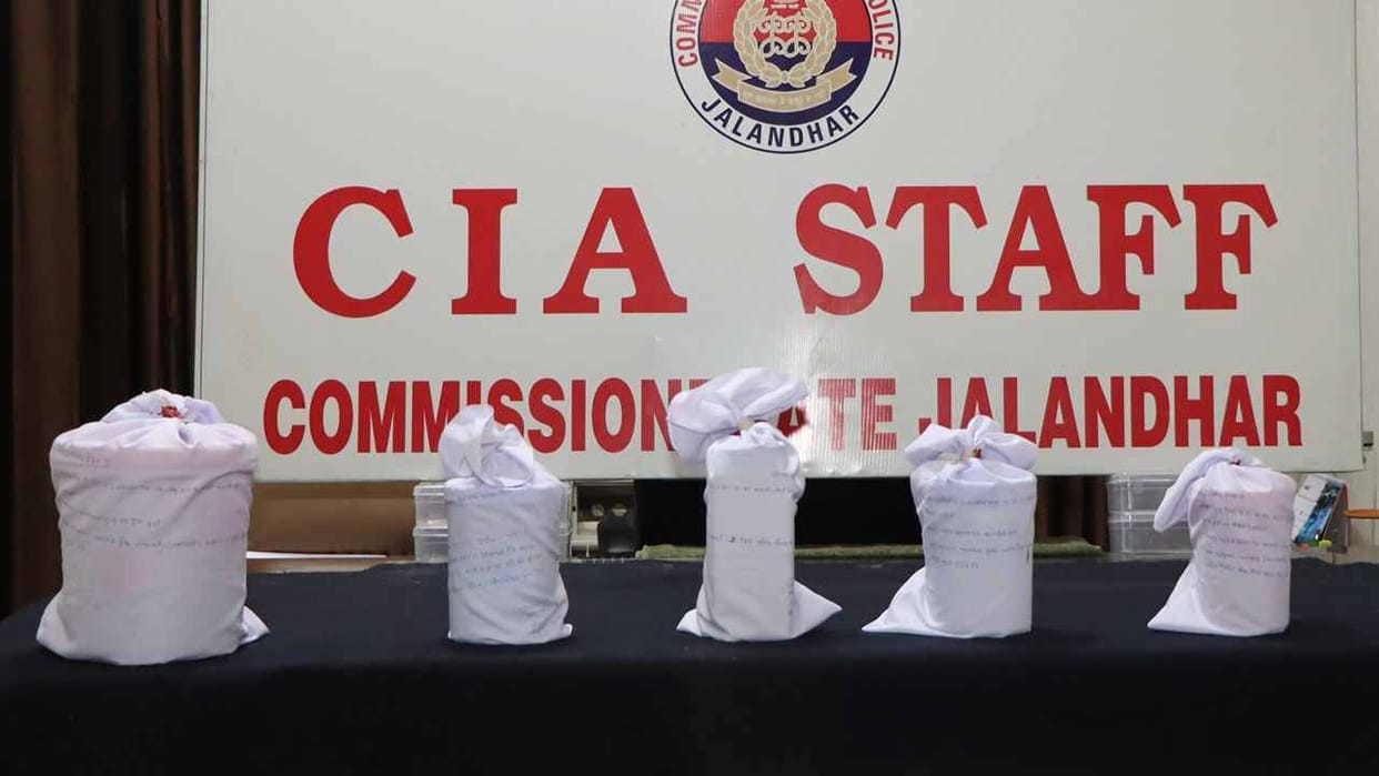 Jalandhar police arrested nine people with 22 kg opium