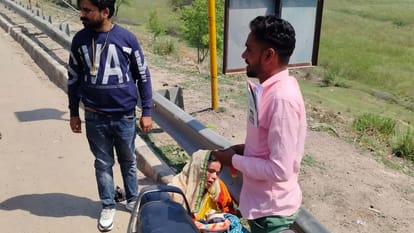 Sick newborn girl stuck in traffic jam on Kanpur-Sagar Highway died