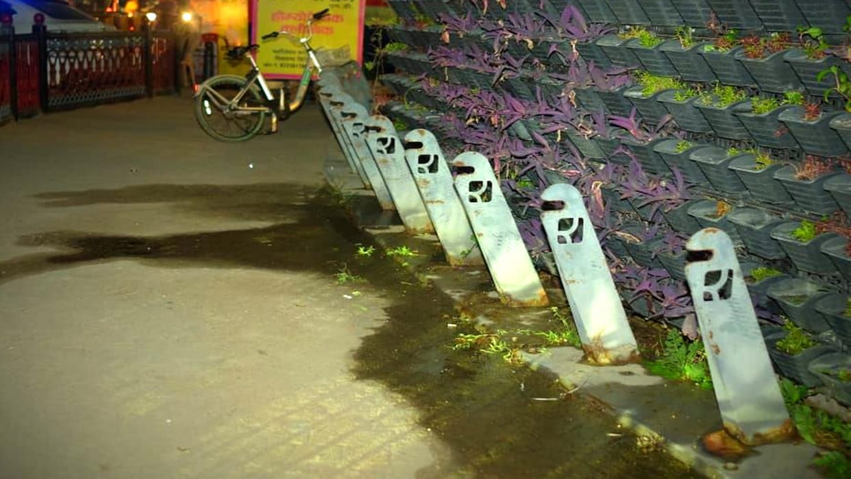 Smart City Prayagraj: Bike sharing scheme stations stand abandoned