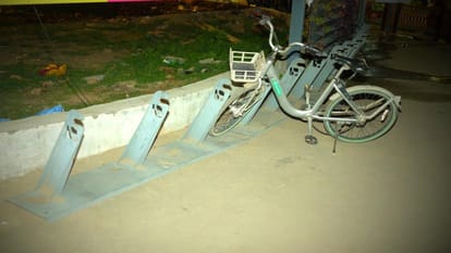 Smart City Prayagraj: Bike sharing scheme stations stand abandoned