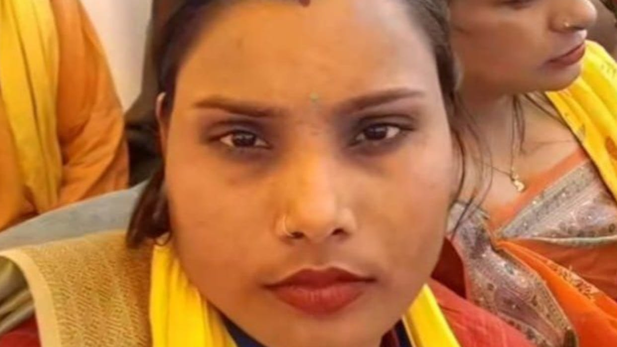 Subhaspa leader Nandini Rajbhar was murdered in Santbir Nagar due to love affair.