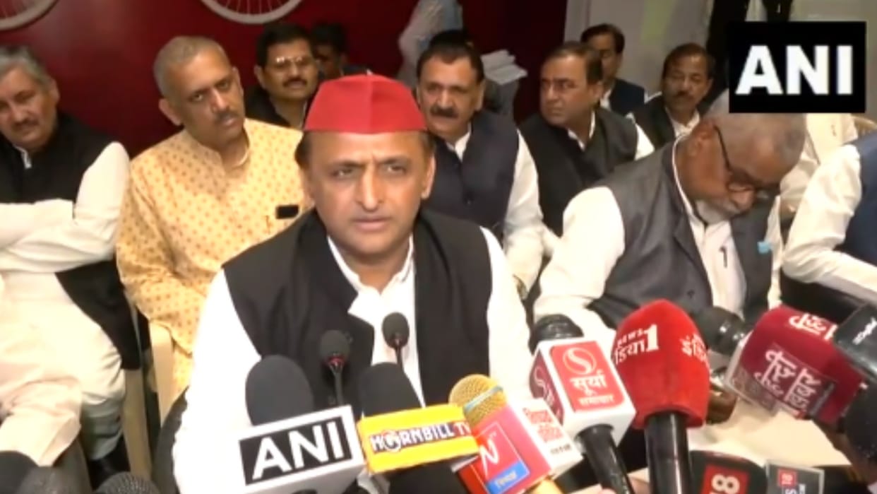 Akhilesh Yadav speaks on Supreme Court order on election Bond.