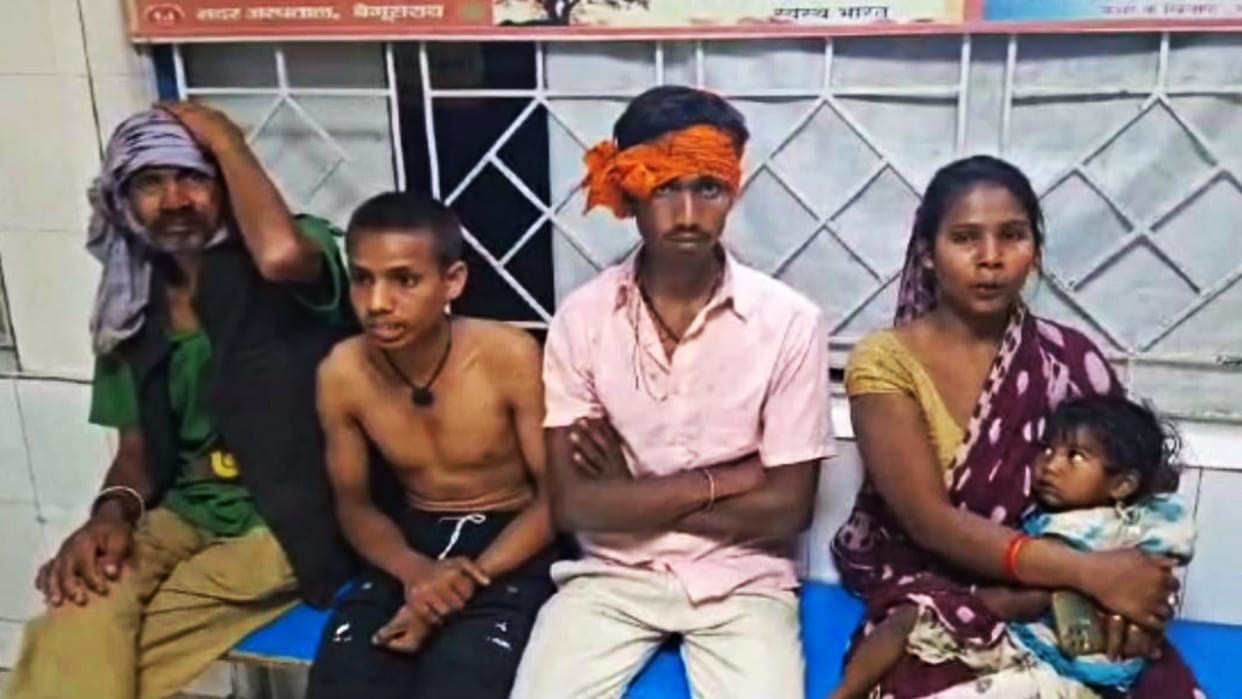 Bihar News: Bloody conflict between two parties in Begusarai, 4 people of same family seriously injured