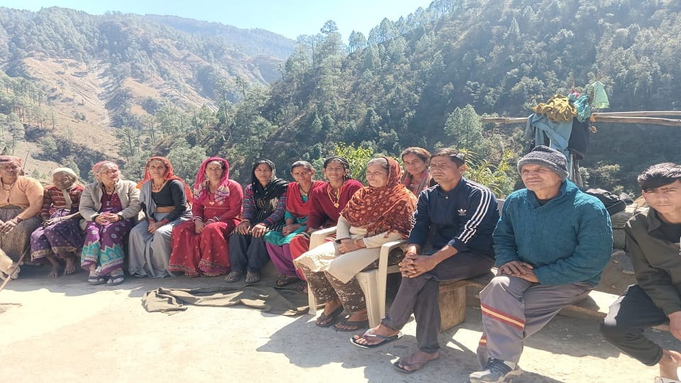 village people are facing road problems Even after 75 years of independence in bageshwar