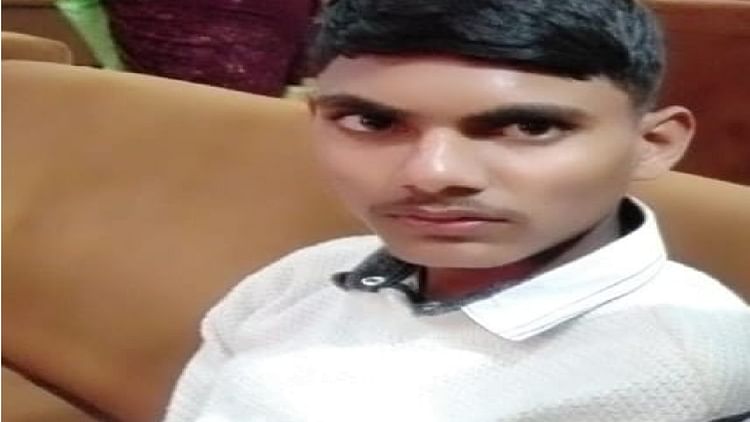 Bareilly News: कक्षा 11 के छात्र की चाकू से गोदकर हत्या, भाई ने दो दोस्तों पर लगाया आरोप