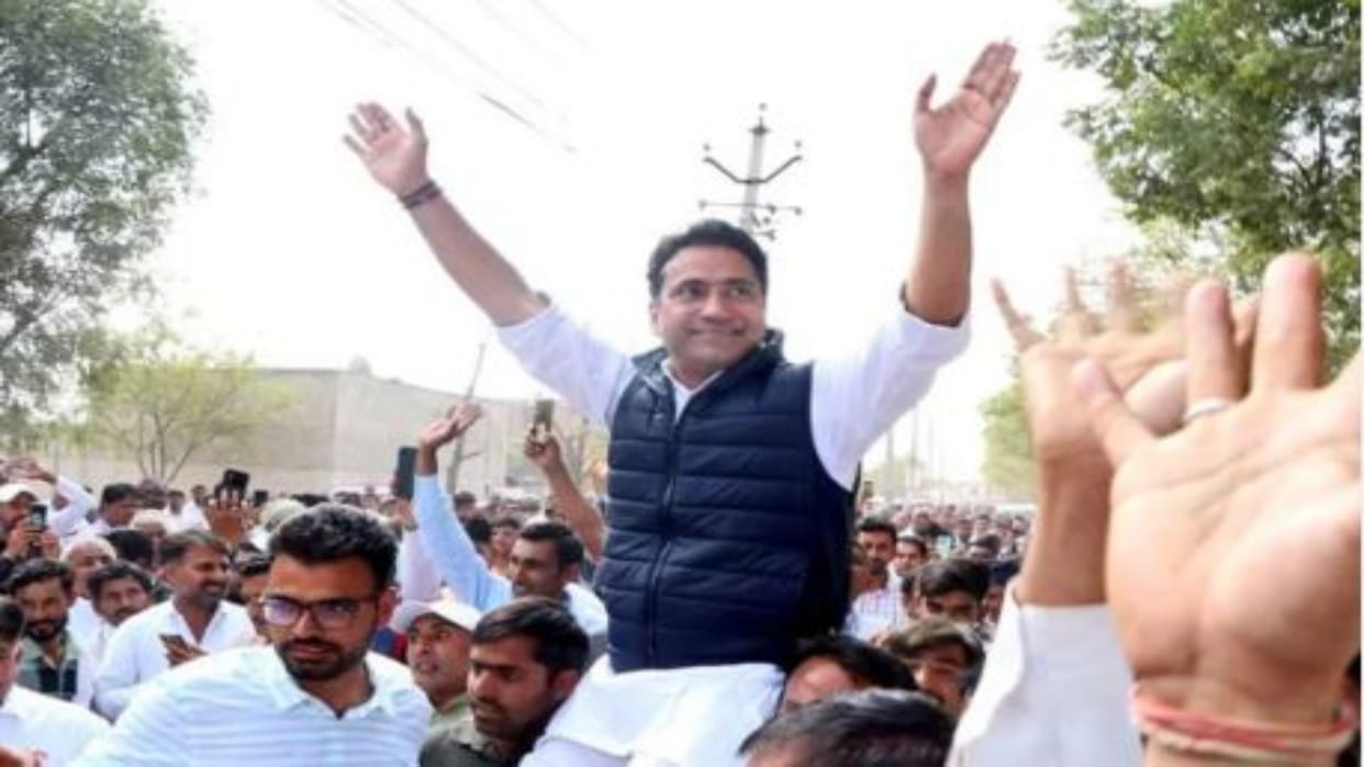 Rajasthan News: 25 V/S 1, BJP's Churu MP Rahul Kaswan resigns, joins Congress