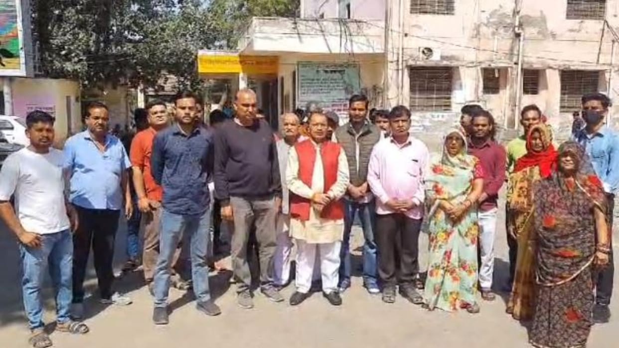 Rajasthan News: Memorandum submitted to Collector and SP demanding arrest of accused in assault case