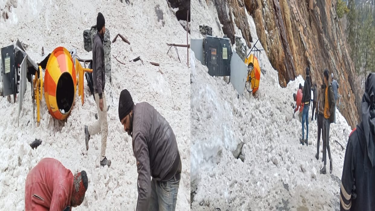 Three laborers died, two injured due to snow storm in Bhavavali of Kinnaur.