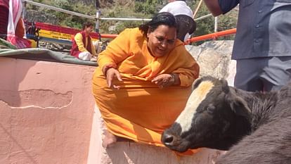 Former Union Minister Uma Bharti reached Devprayag Srinagar Garhwal Uttarakhand news in hindi