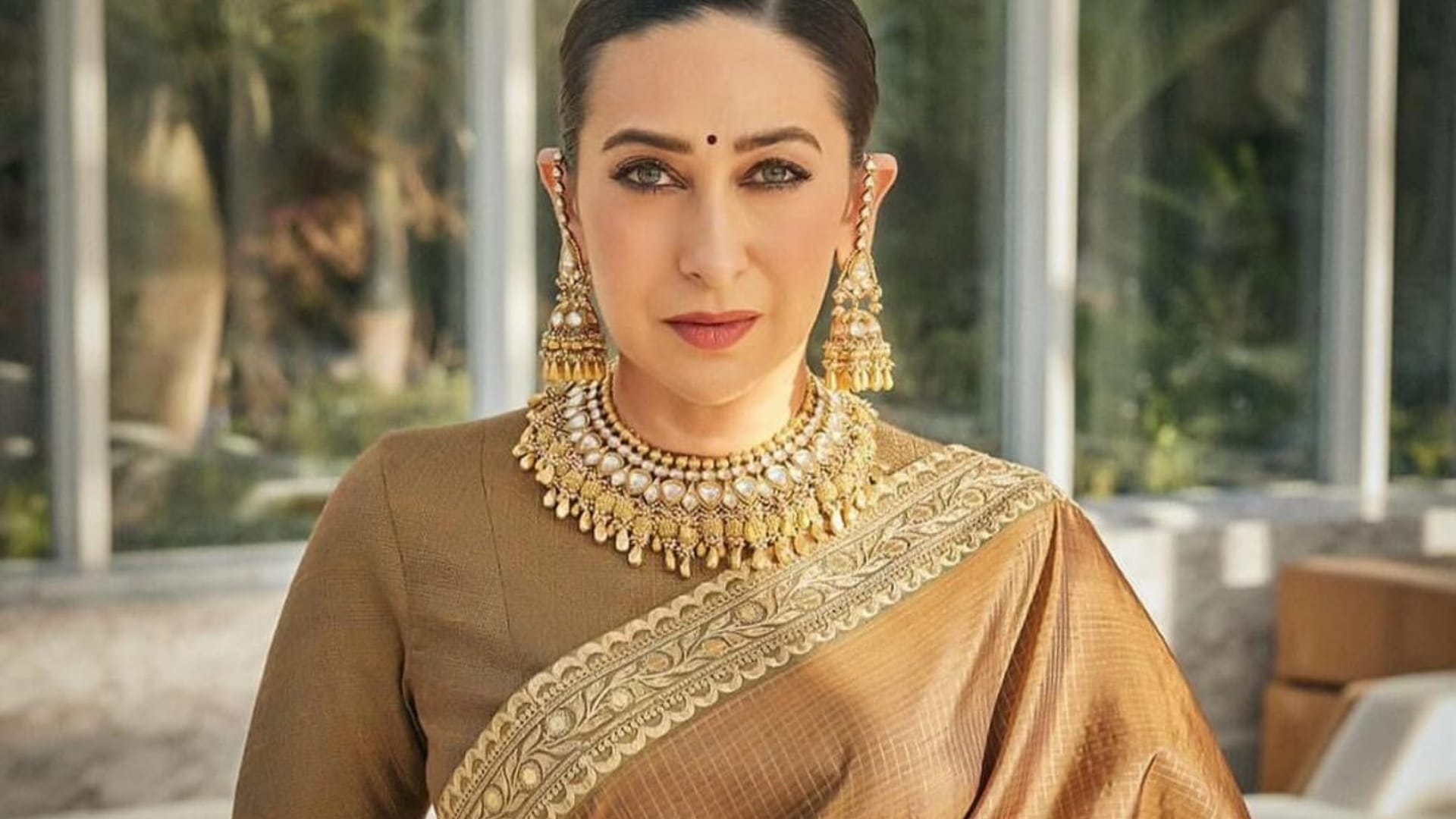 actress Education Qualification sonam alia bhatt priyanka chopra kareena kapoor karisma kapoor Aishwarya Rai