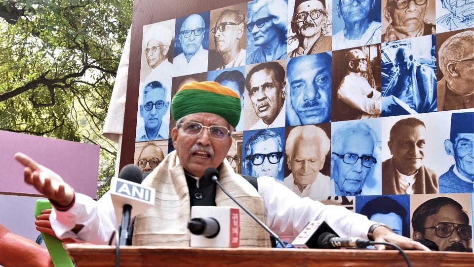Delhi News Arjun Ram Meghwal inaugurated the six-day literary festival