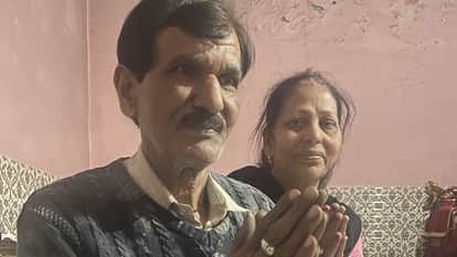 पत्नी के साथ साईंदास