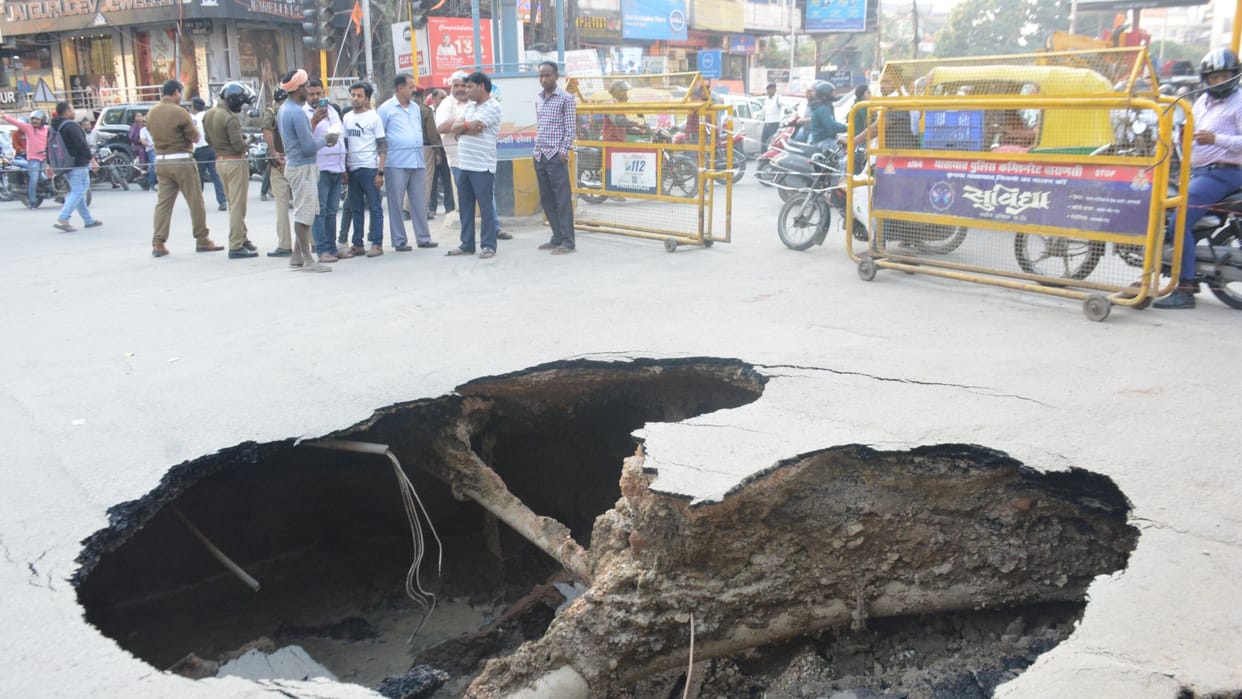 Varanasi Sigra road pothole 20 feet long built last year worth 2 crore