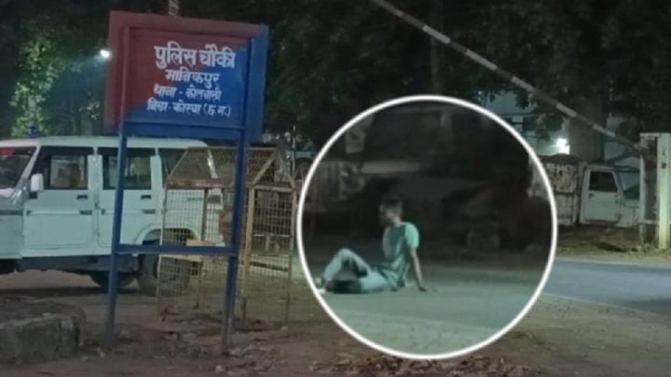 Drunk youth created ruckus in front of police post disturbed the pedestrians in Korba