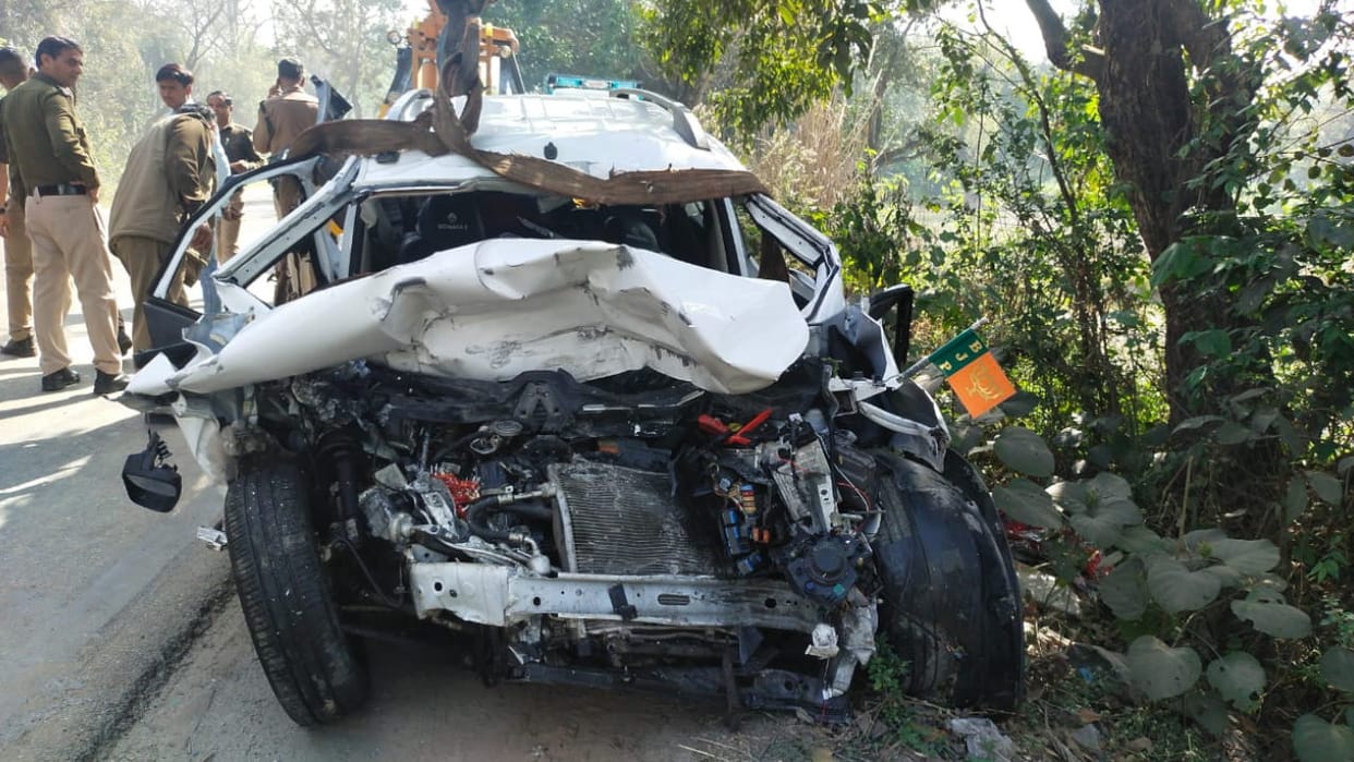 BJP Scheduled Caste Morcha District President dies in car accident wife and children injured Haridwar