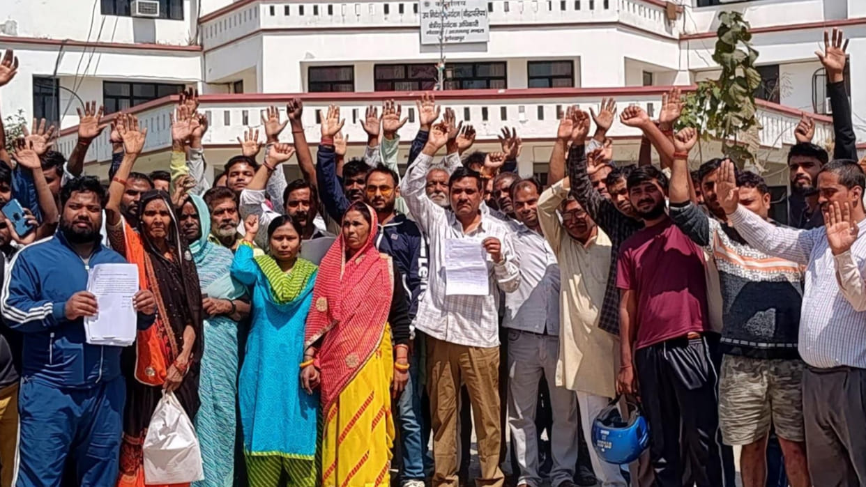 One thousand houses will be demolished due to widening of Hadhwa Phatak Road