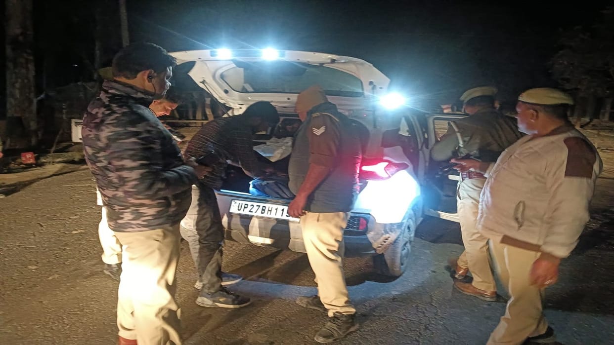 Police checking campaign on the highway in Budaun