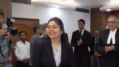 Chief Justice of India felicitated Pragya the Daughter of Tea Seller