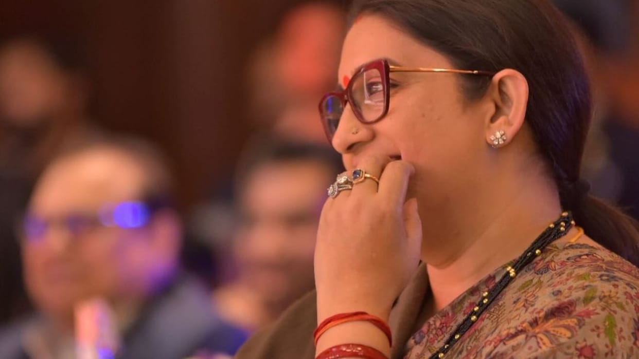 KSBKBT star Smriti Irani talks about struggle said a 23 year old earning Rs 1800 a month there was no option
