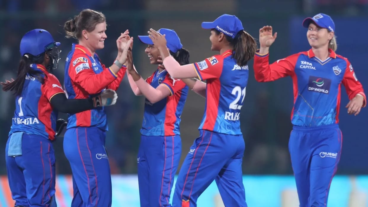 dc vs gg women live cricket score delhi capitals vs gujarat giants wpl 2024 20th match updates