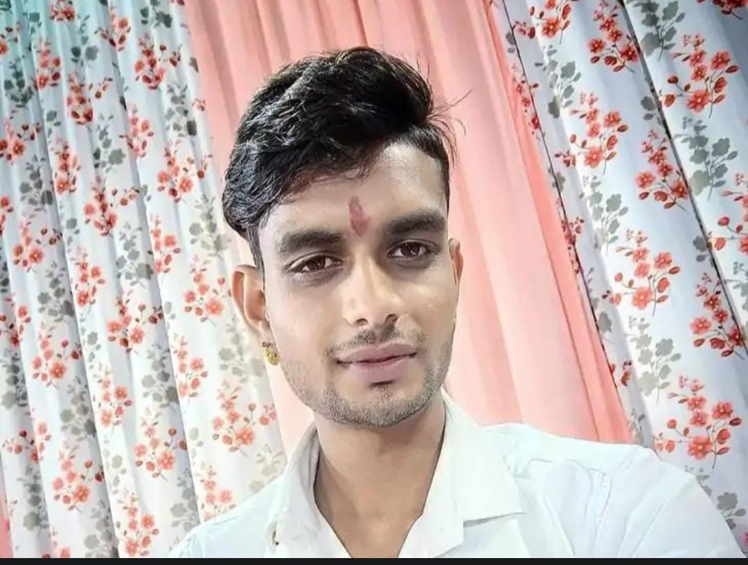 Indore: A young man was murdered again in Indore, there was a dispute over taking a tractor to the field.