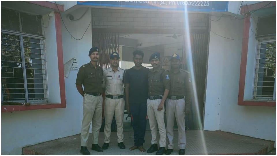Bike thief arrested in Umaria police recovered stolen motorcycle