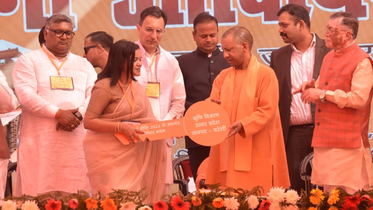 CM Yogi Adityanath says I has come to give Holi gift Election rally after a few days in Bareilly