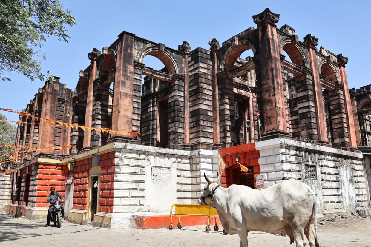 Indore News: The Archaeological Department will now own the Futhi Kothi of Indore, it was sold 40 years ago.