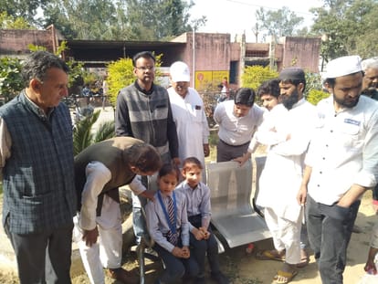 Muzaffarnagar: Pickup collides with e-rickshaw, two dies, five injured including driver