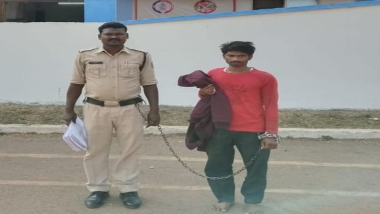 CG Crime: नाबालिग को प्रेमजाल में फंसाकर रायपुर से ले गया जम्मू-कश्मीर; 10 माह तक करता रहा दुष्कर्म, गिरफ्तार