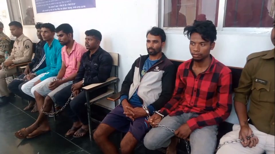 Police presented six people of banned Jan Mukti Parishad in NIA court in Bilaspur