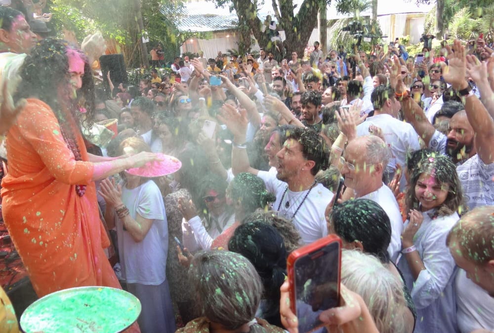 Holi 2024 Celebrated in Parmarth Niketan Rishikesh Before International Yoga Festival Photos