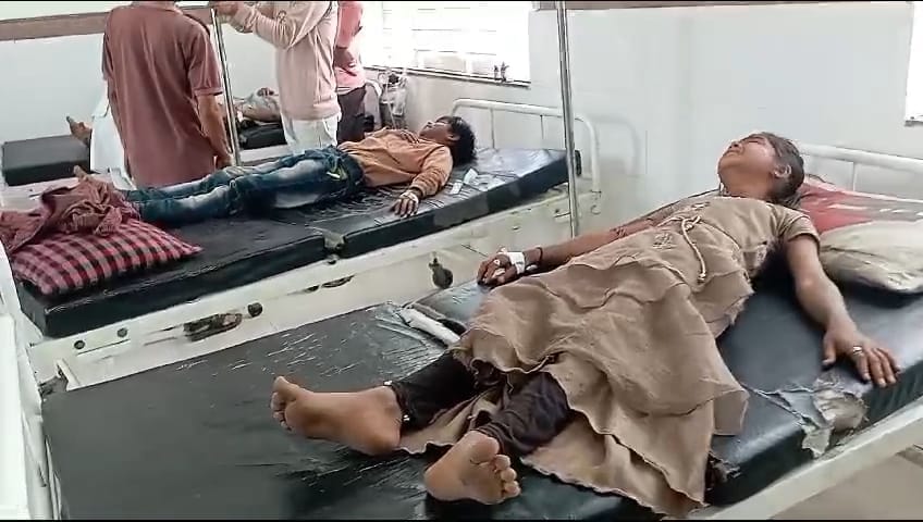 Ujjain: Food poisoning in government school, children had mid-day meal and started vomiting and stomach ache