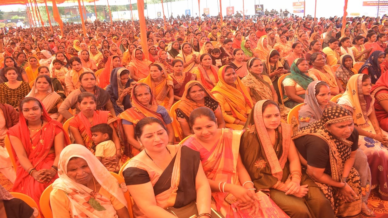 CM Yogi Adityanath says I has come to give Holi gift Election rally after a few days in Bareilly