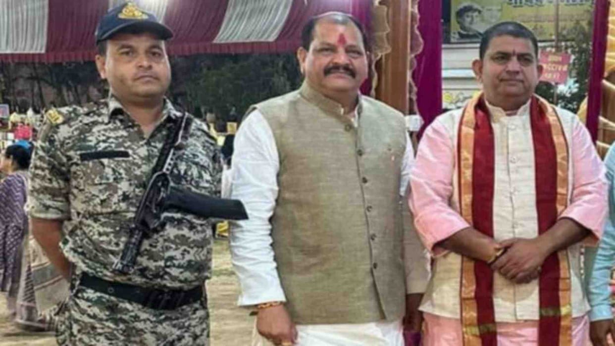 Gwalior High Court: Leaders will not be able to hire guards for influence and status symbol