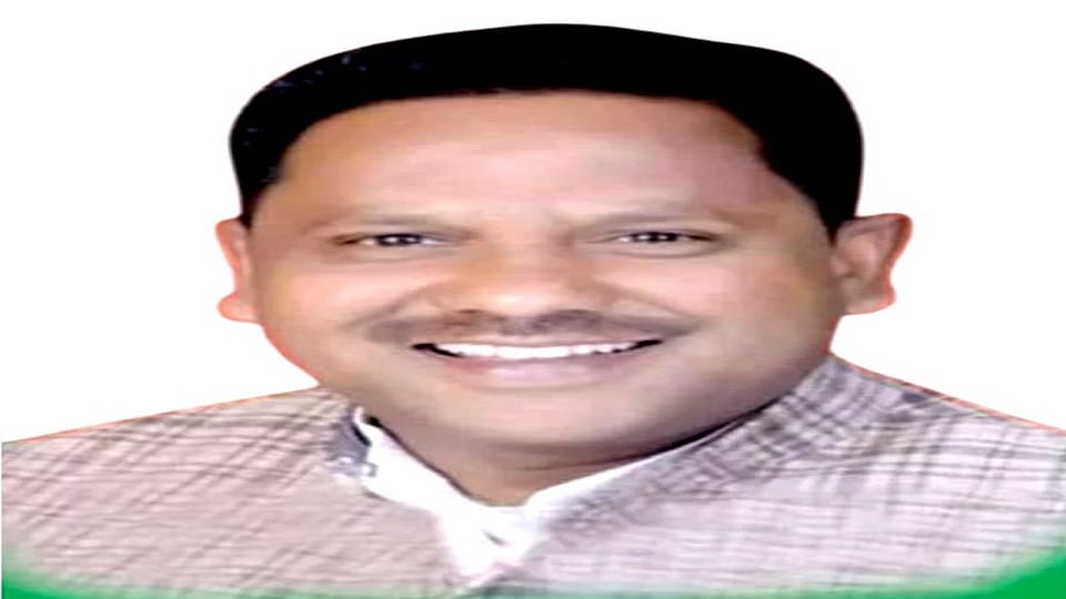 SP gave ticket to Jasvir Valmiki in Hathras