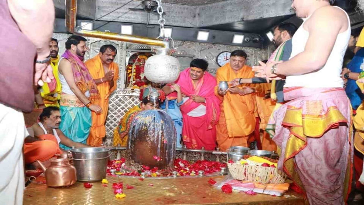 Ujjain News: After seeing Mahakal, MP Anil Firoziya took out Abhinandan Yatra