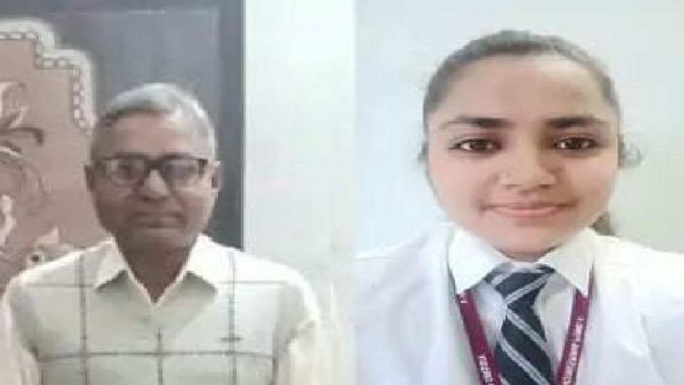 Thief entered house through roof at night In Rewari, Knives out father and daughter, cuts his own neck