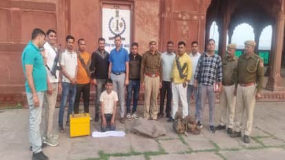Rajasthan News: DST raided illegal arms factory, a huge cache of weapons including one accused recovered