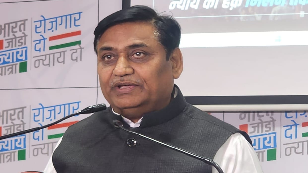Rajasthan Govind Singh Dotasara says Government of slip in state and business in centre