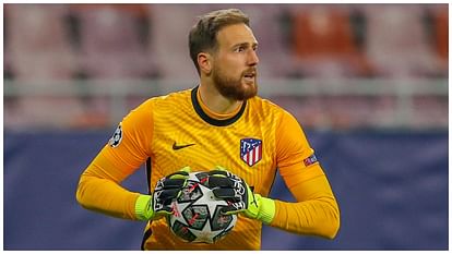 UEFA Champions League: ओब्लैक के दो बचाव से एटलेटिको सेमीफाइनल में, पेनल्टी शूटआउट में इंटर को 3-2 से हराया UEFA Champions League: Oblak makes two saves as Atletico reach semi-finals, beat Inter 3-2 in penalty shootout