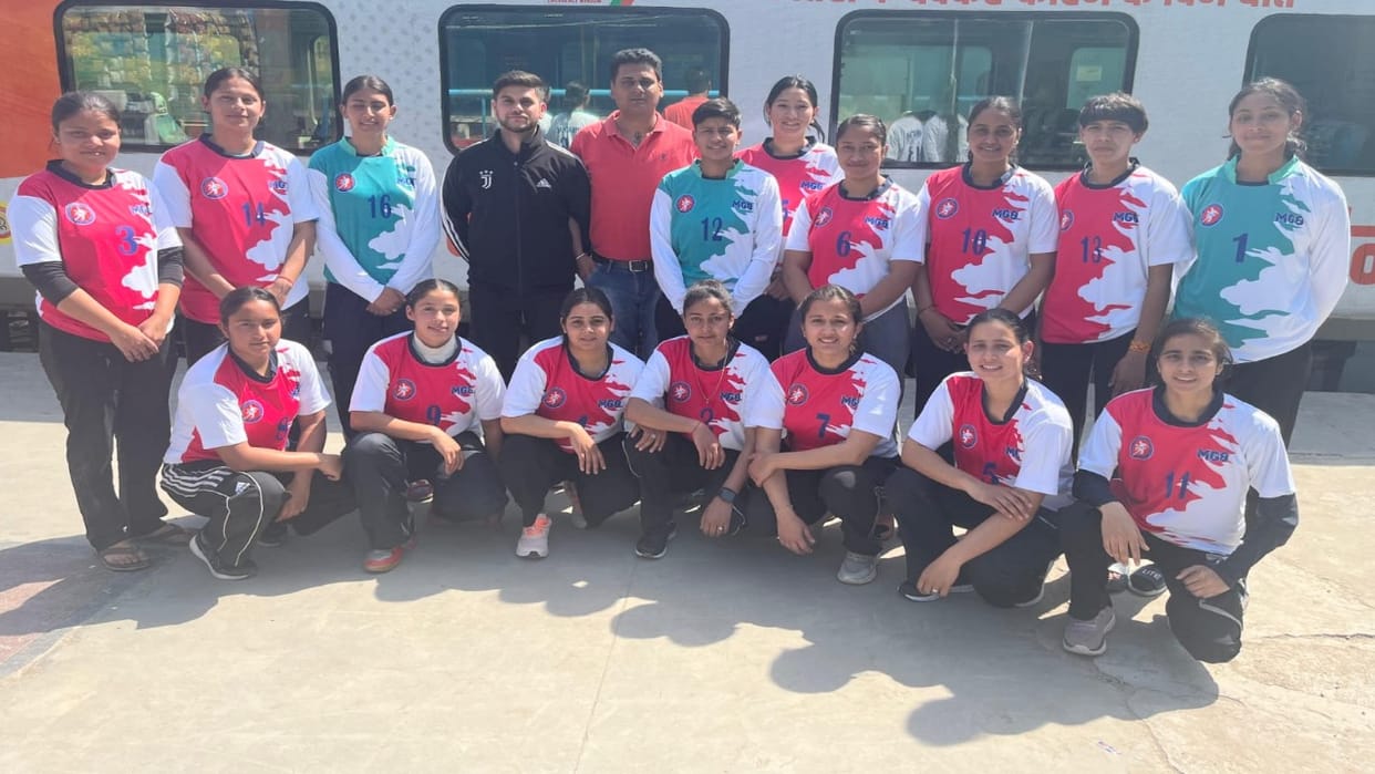 Bilaspur News: Senior women's handball team leaves for national competition
