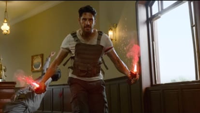 Yodha Review by Pankaj Shukla Sidharth Malhotra Raashii Khanna Disha Patani Tanuj Sunny Hinduja Sagar Puskhar