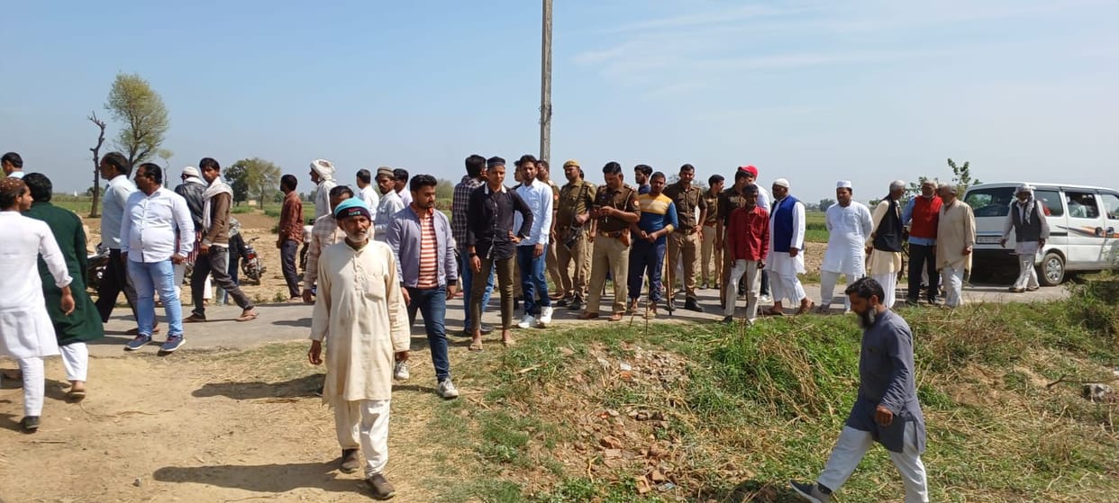 Dispute broke out in village of Baghpat regarding cremation of woman in disputed land