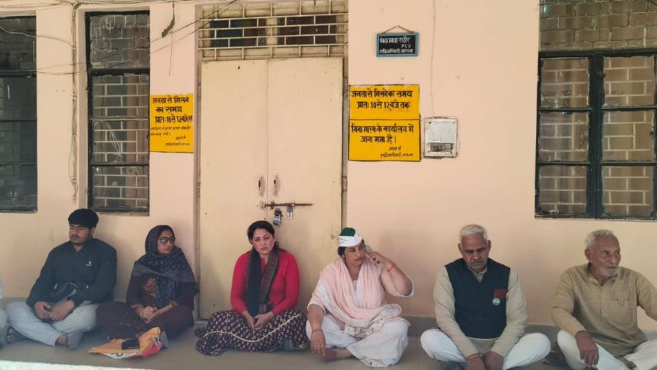 SDM Sardhana got house sealed in Jatauli village meerut